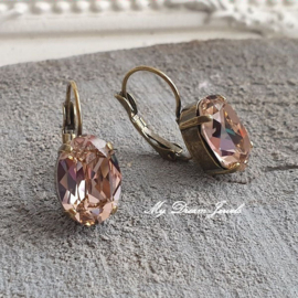 Oorbellen Ovaal met Swarovski crystal Vintage Rose