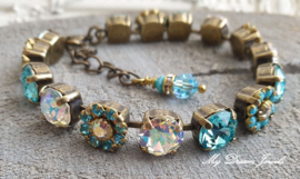 Armband Vintage Flower Turquoise/ Aquamarine met Swarovski Crystal