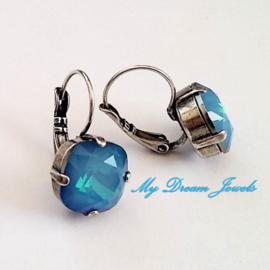 Oorbellen Square met Swarovski White Opal Sky Blue