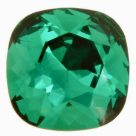 Swarovski 4470 Square Emerald 10x10mm