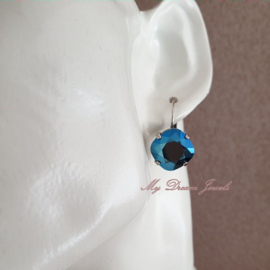 Oorbellen Square met Swarovski " Crystal Metallic Blue"
