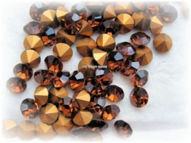 Swarovski 1100 puntsteen Smoked Topaz 8,2mm ( SS39 )