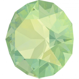 Swarovski 1088 Xirius puntsteen Chrysolite Opal 8,2mm ( SS39 )