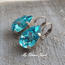 Oorbellen Sofia met Swarovski Druppel 18x13mm"Light Turquoise"