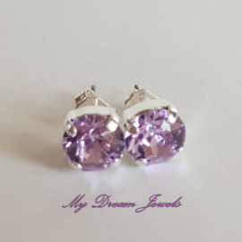 Oorstekers met Swarovski Violet