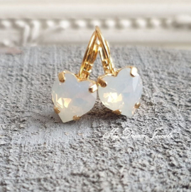 Oorbellen Hart met Swarovski White Opal