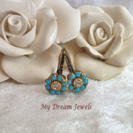 Oorbellen met Vintage Swarovski Flower Turquoise