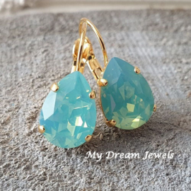 Oorbellen Belle met Swarovski Druppel "Pacific Opal"