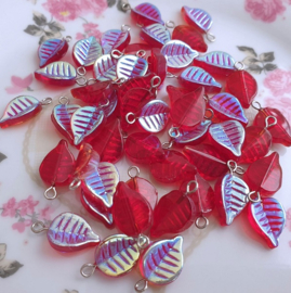 Glas hanger blaadje Red AB