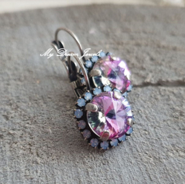 Oorbellen met Swarovski Blue Opal & Vitrail Light