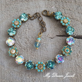 Armband Vintage Flower Turquoise/ Aquamarine met Swarovski Crystal
