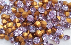 Swarovski 1100 puntsteen Alexandrite 8,2mm ( SS39 )