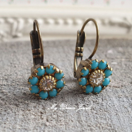 Oorbellen met Vintage Swarovski Flower Turquoise