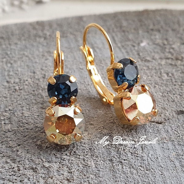 Oorbellen Lara met Swarovski "Montana Blue en Metallic Sunshine "