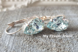 Oorbellen Belle met Swarovski Druppel "Light Azore"