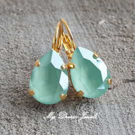 Oorbellen Belle met Swarovski Druppel 14x10mm"Crystal Mint Green "
