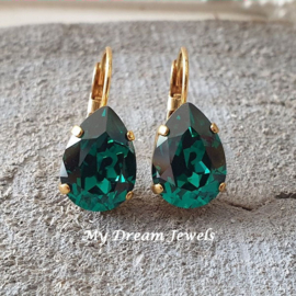 Oorbellen Belle met Swarovski Druppel" Emerald"