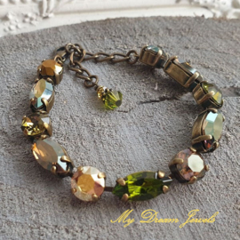 Armband  Amy " Fall Iridescent Olivine" met Swarovski Crystal