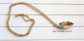 Goudkleurige Ketting Leaf met een Swarovski Druppel