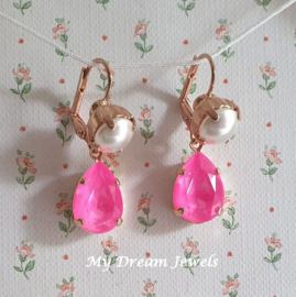 Oorhangers Fay met Swarovski White Pearl & Cr Electric Pink