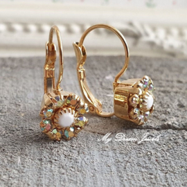 Oorbellen met Vintage Swarovski Flower Crystal AB