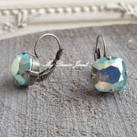 Oorbellen Square met Swarovski Pacific Opal AB