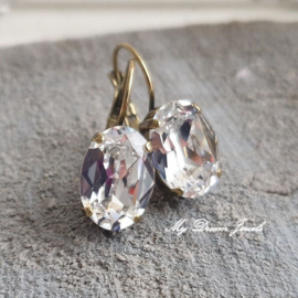 Oorbellen Ovaal met een heldere Swarovski crystal