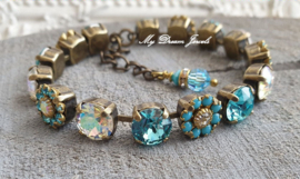 Armband Vintage Flower Turquoise/ Aquamarine met Swarovski Crystal