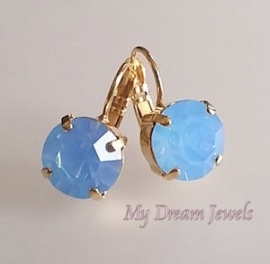 Oorbellen met Vintage Swarovski Blue Opal