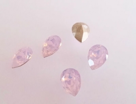 Swarovski 4320 druppel 8x6 mm Rose Water Opal