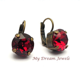 Oorbellen met Vintage Swarovski Crystal Siam