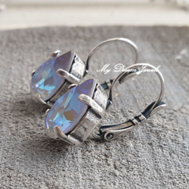 Oorbellen Belle met Swarovski Druppel 14x10mm"Crystal Serene Gray  Delite "