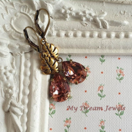 Oorhangers herfstblad met Swarovski Druppel Blush Rose