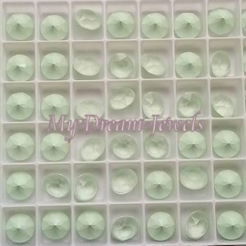 Swarovski 1088 Xirius puntsteen Crystal Powder Green 8,2mm ( SS39 )