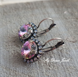 Oorbellen met Swarovski Blue Opal & Vitrail Light