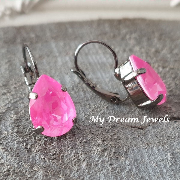 Oorbellen Belle met een Swarovski Druppel 14x10mm "Kleur naar keuze "