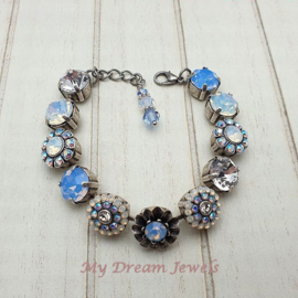 Luxe Armband  "Fairy Lily Blue " met Swarovski Crystal