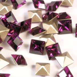 Swarovski 4428 Square Amethyst 4x4mm/ 5 st