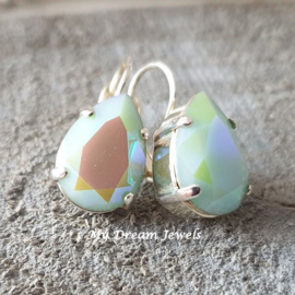 Oorbellen Belle met Swarovski Druppel "Mint Alabaster Glacier Blue"