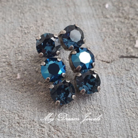 Oorstekers triple Midnight Blue met Swarovski Crystal
