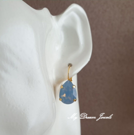 Oorbellen Belle met Swarovski Druppel "Air Blue Opal"