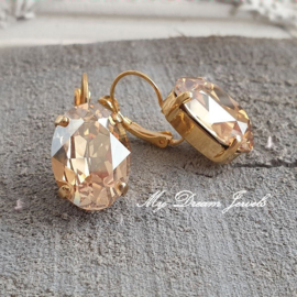 Oorbellen Ovaal met Swarovski Crystal Golden Shadow