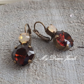 Oorbellen Square met Swarovski Sand Opel/Mocca