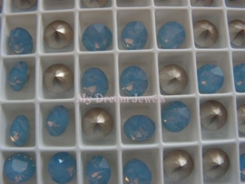 Swarovski 1088 Xirius puntsteen  Air Blue Opal 8,2mm ( SS39 )