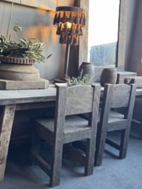 Kinderstuhl aus Holz -Aura Peeperkorn-