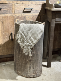Hohe Holztruhe -Hoffz-