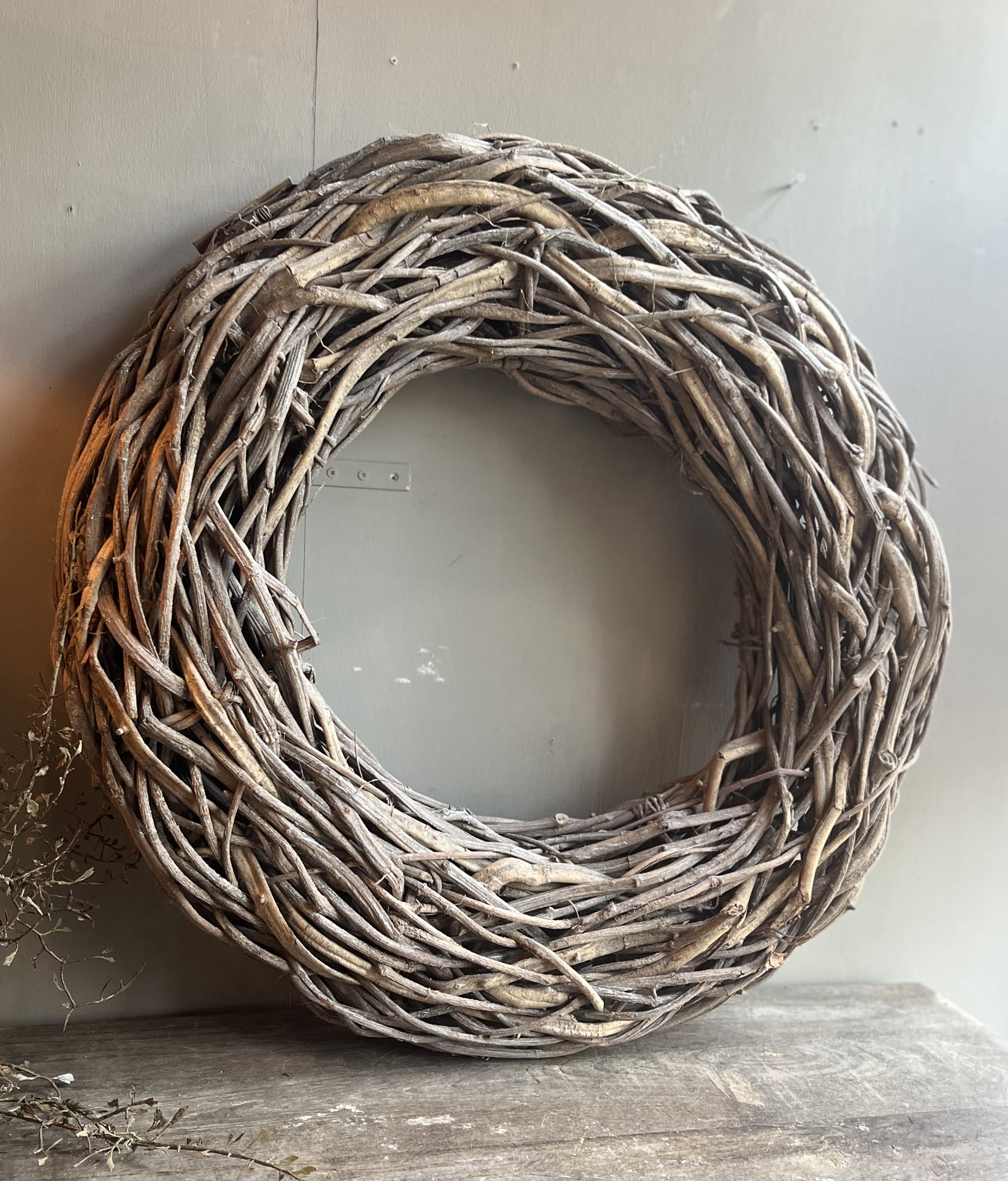 Kranz Flat Rattan Frosted 65 cm