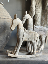 Houten Schommelpaard  -Aura Peeperkorn-