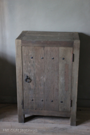 Commode met 1-deur ''Rough''