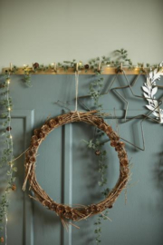 Krans met Dennenappels 38cm